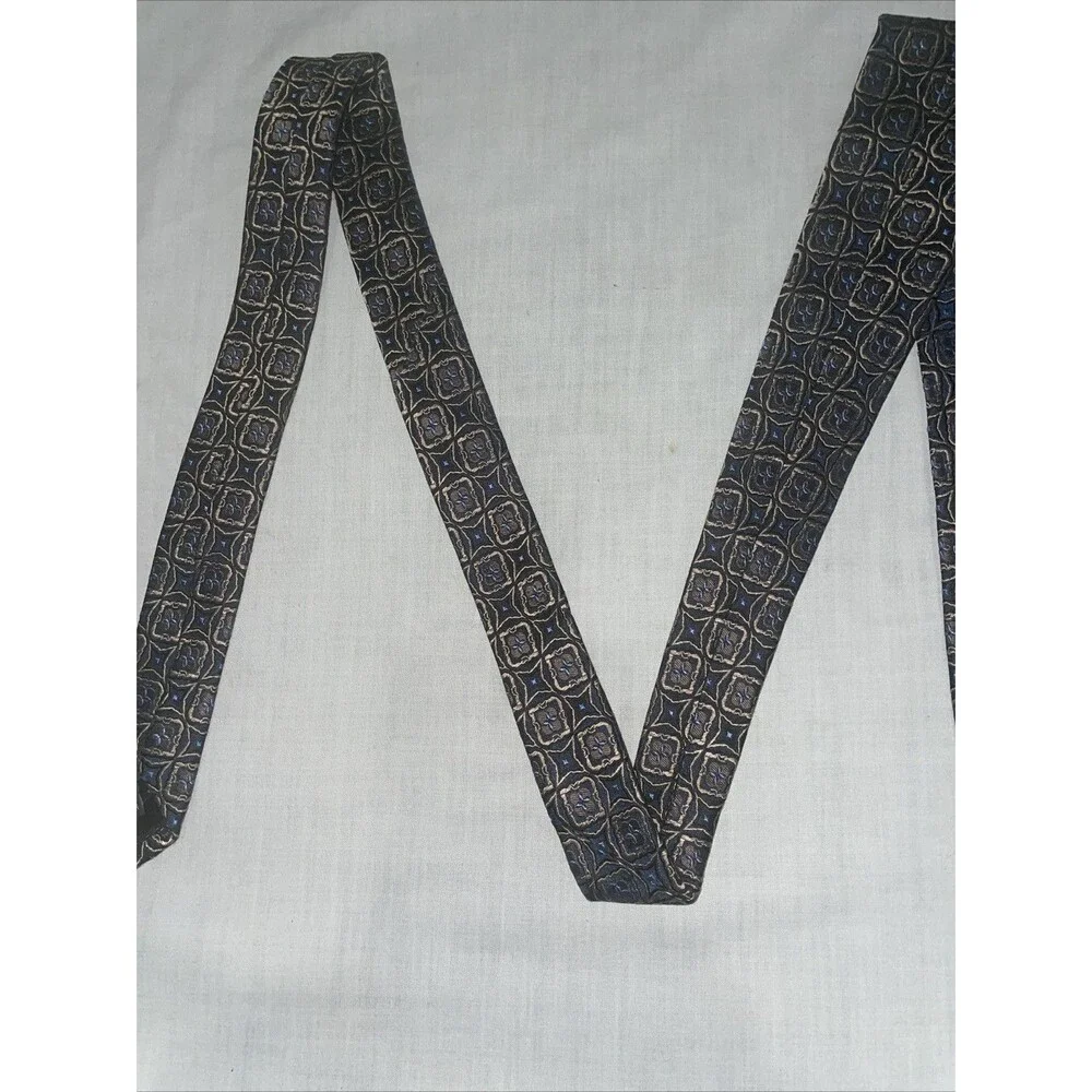 Dona Dona Jacquard Men’s Dress Tie Size 58” 3.5” Black Gold Silk Business Formal